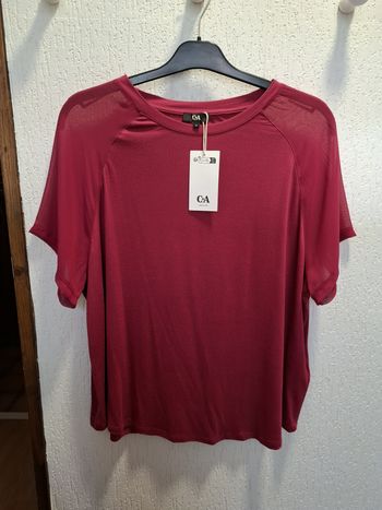 Beau tee-shirt femme C&A XL framboise neuf et étiqueté