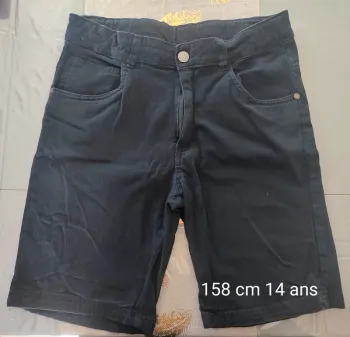 Short noir 13/14 ans