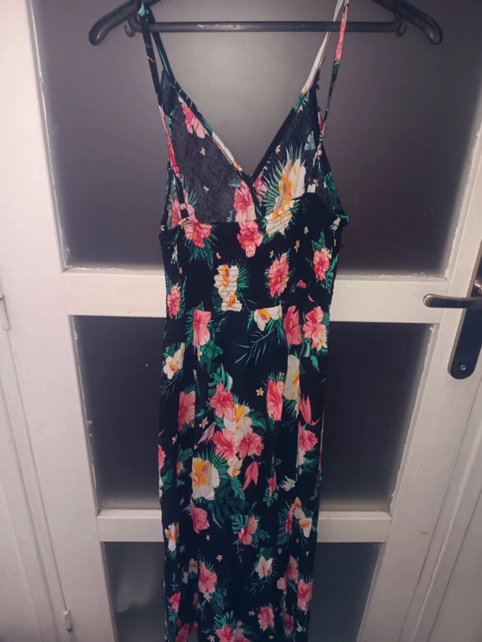 Robe longue à motifs fleuris colorés taille M/L - photo numéro 3