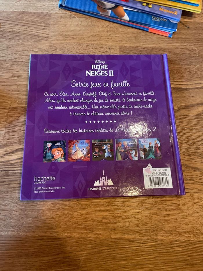 Livre Disney Histoire d’Arendelle La reine des neiges 2 Soirée jeux en famille - photo numéro 2
