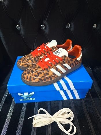 Adidas Samba léopard Taille 41