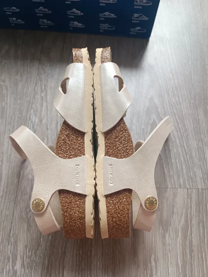 Birkenstock crème brillant 32 - photo numéro 4
