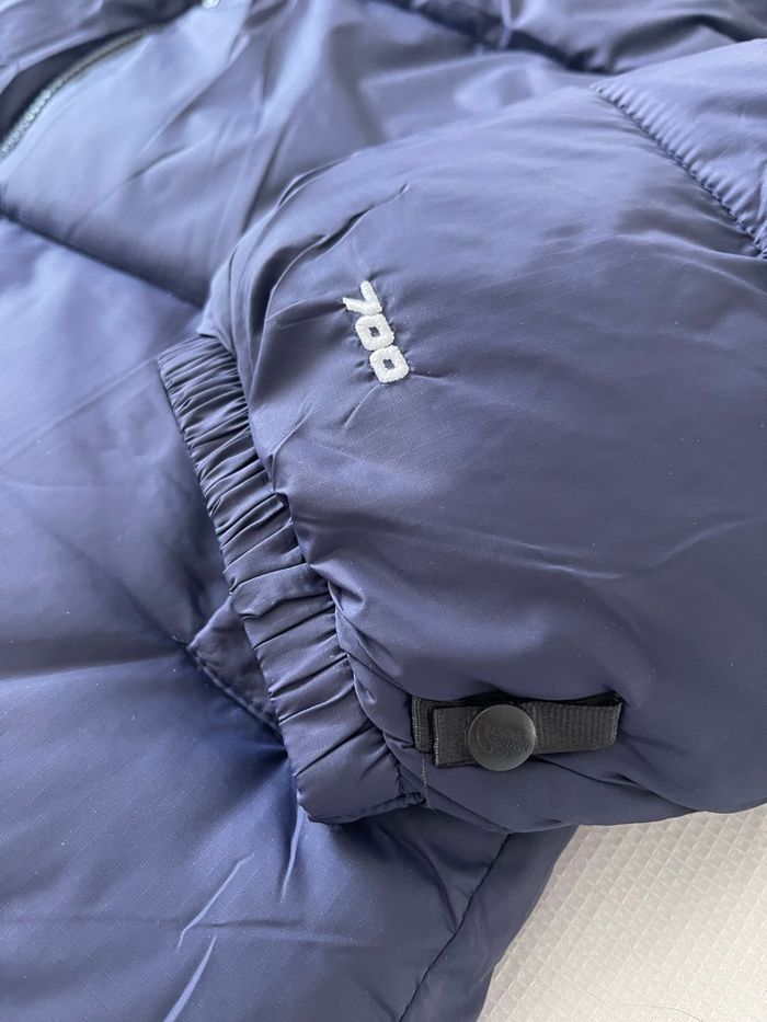 Doudoune The North Face 700 bleu - photo numéro 2