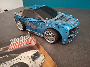 Tuning radio control