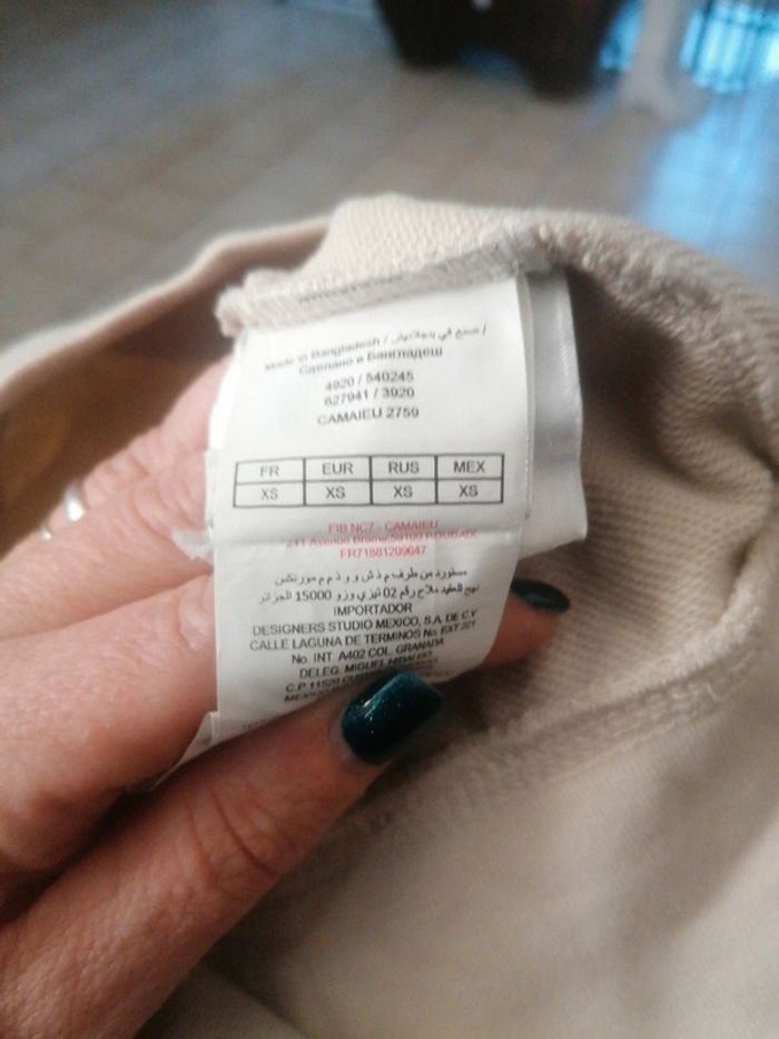 Sweat taille xs - photo numéro 4