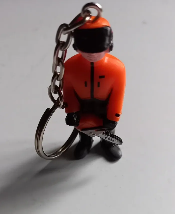 Porte clés figurine bûcheron Sthil - photo numéro 2