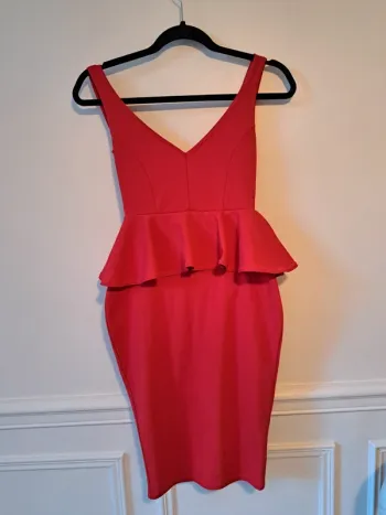 Magnifique robe rouge T 36