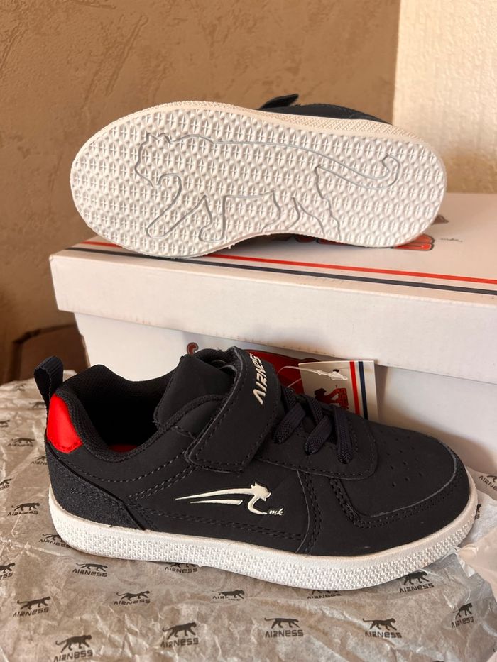 Basket airness P28 neuf - photo numéro 2