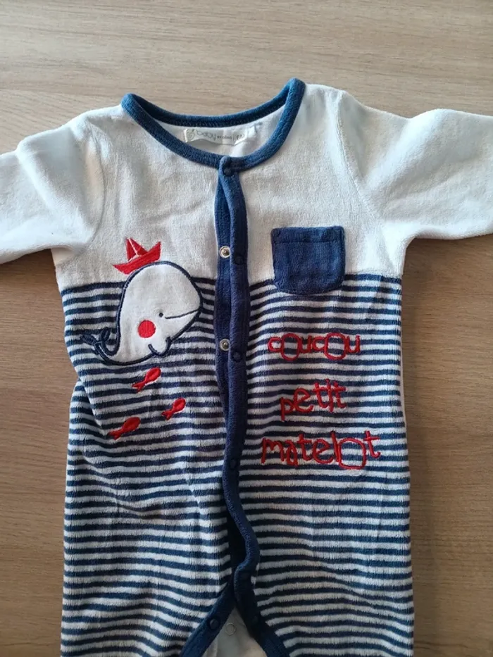 Pyjama velours 6 mois - photo numéro 2