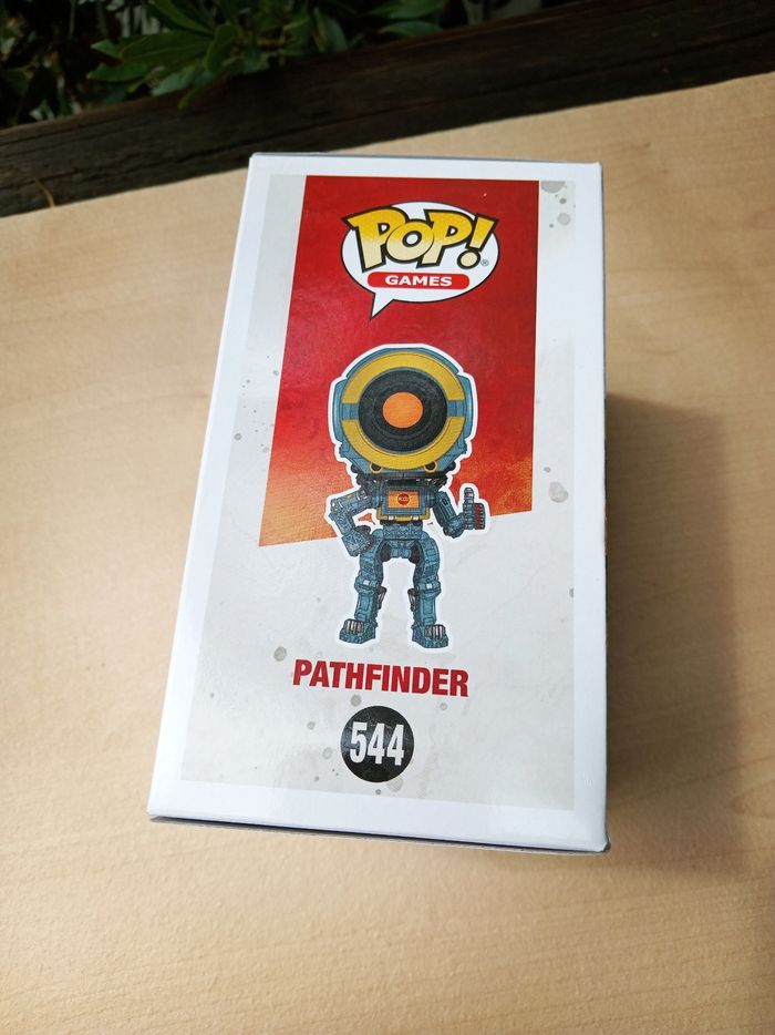 Funko Pop! N°544 : Apex Legends - Pathfinder (Pink Sweet 16 Édition spéciale) - photo numéro 8