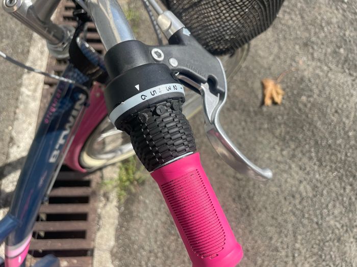 Vélo enfant - photo numéro 4