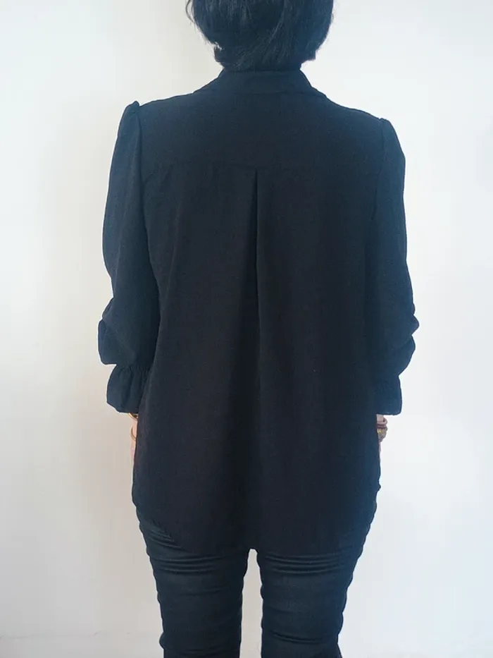 Chemise noire basique – Taille 1 - photo numéro 2