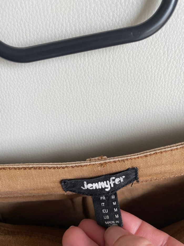 Jolie jupe Jennyfer, taille M - photo numéro 3