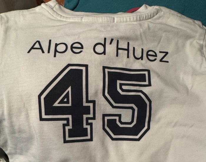 T-shirt club med 6 ans - photo numéro 3