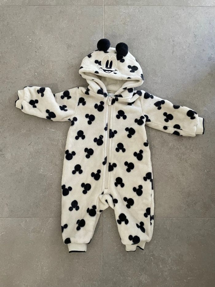 combinaison mickey taille 12mois disney