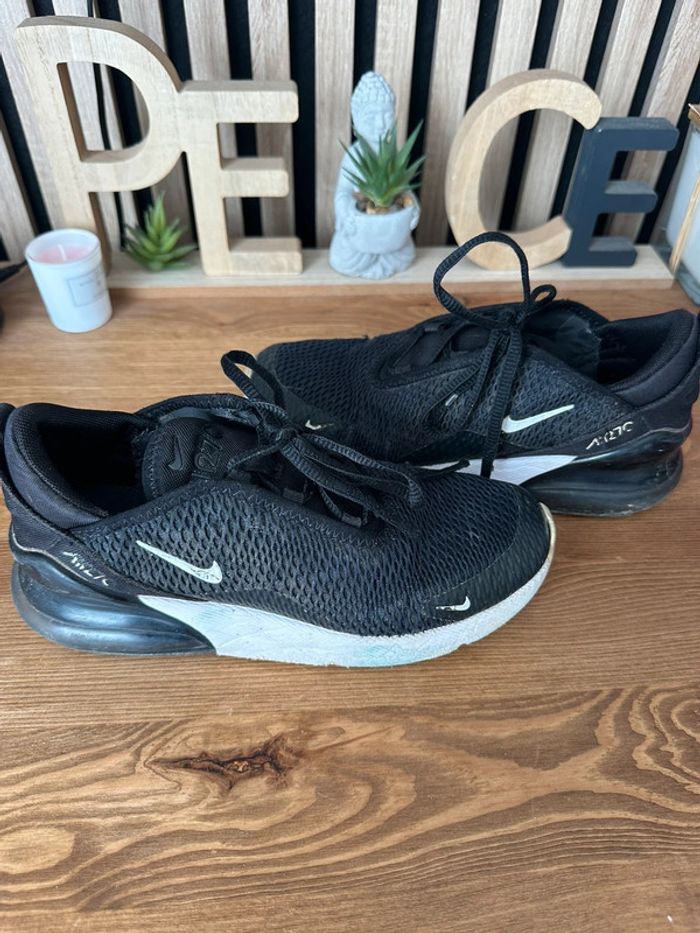 Baskets Nike Air 270