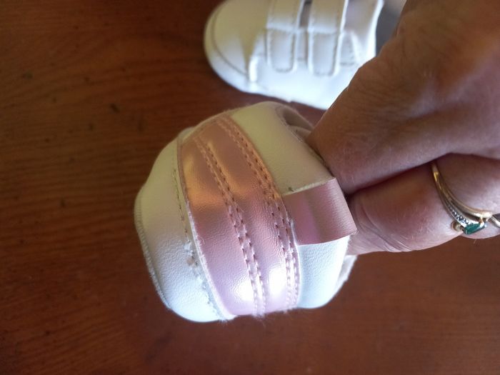 Baskets 0/3 mois - photo numéro 3