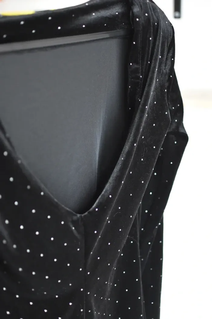 Robe - Très bon état - photo numéro 3