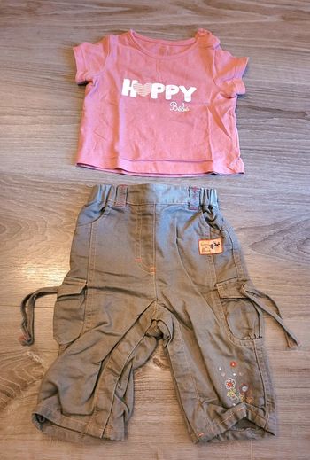 Lot 2 vêtements fille 6 mois