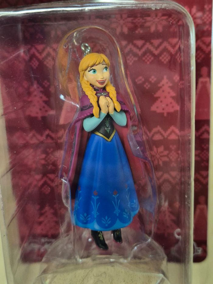 Figurine Disney Happykuji 2024 : Ana (La reine des neiges) - photo numéro 3