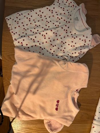 Lot 2 pyjamas bébé fille