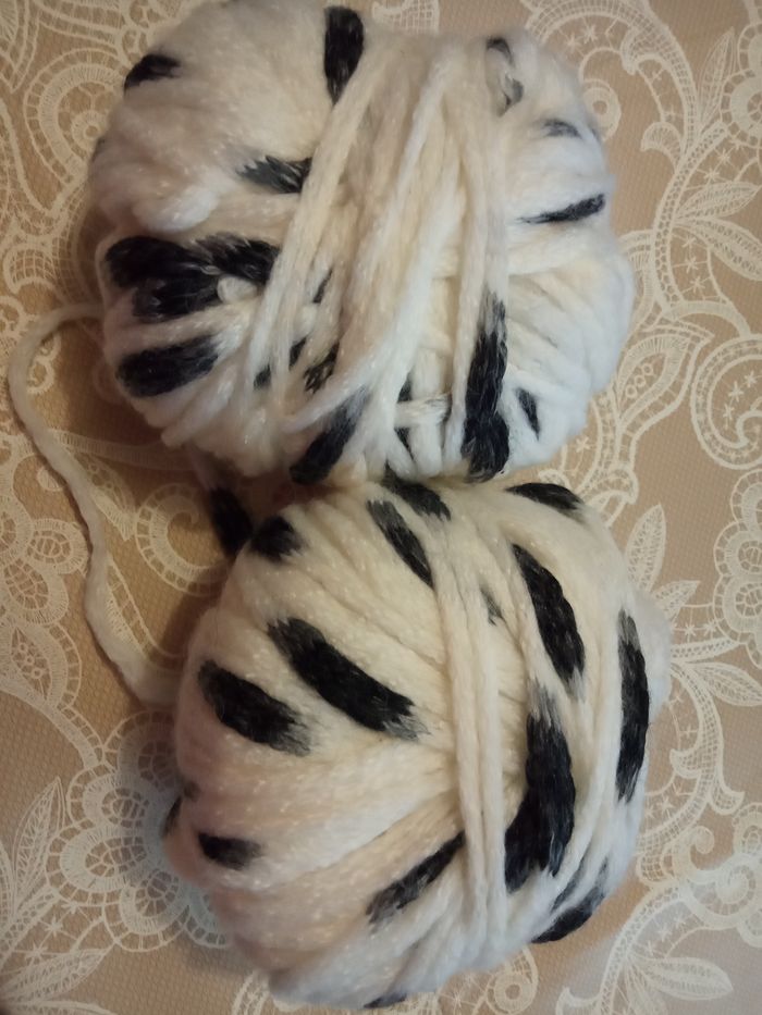 Lot de 2 Pelotes 100g Noir & Blanc (gros fil)