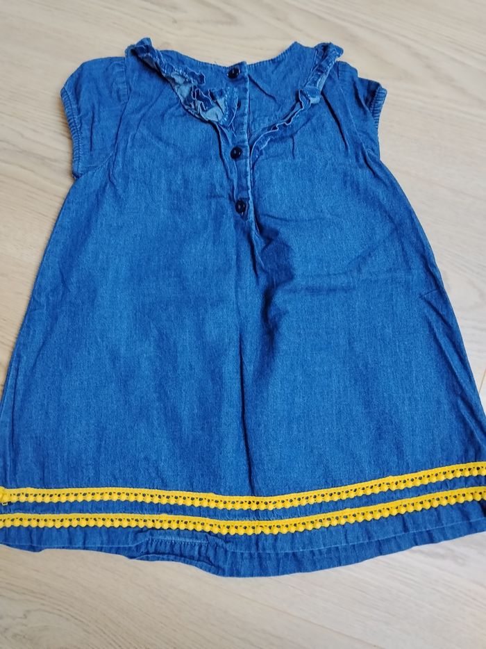 Lot 3 robes 18 mois - photo numéro 4