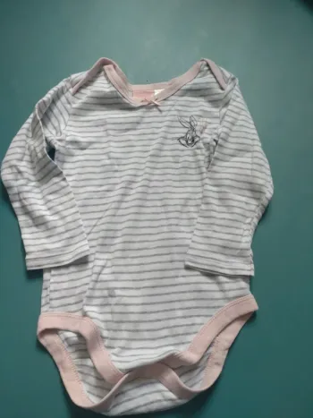 Body Looney Tunes taille 18/24 mois