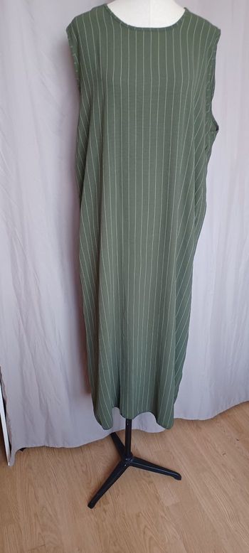 Très jolie robe longue d'été femme T U 