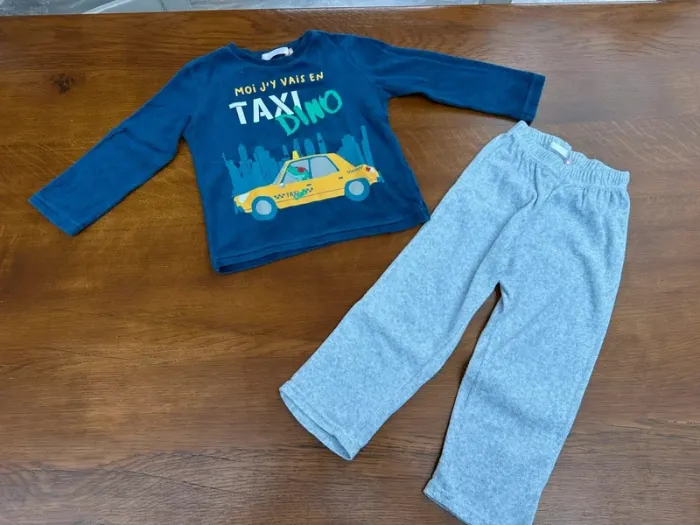 Pyjama deux pièces Tissaia gris et bleu 3 ans