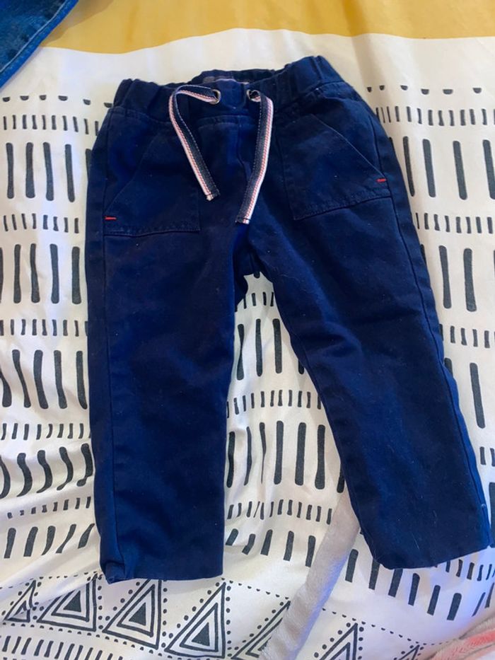 Pantalon bleu marine