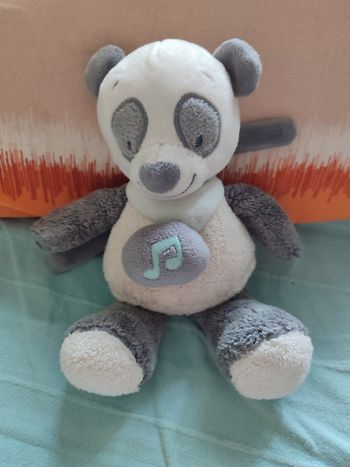 Doudou panda musical nattou
