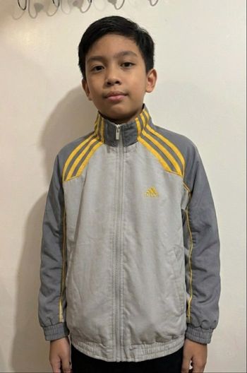 Veste jogging Adidas taille 10 ans 