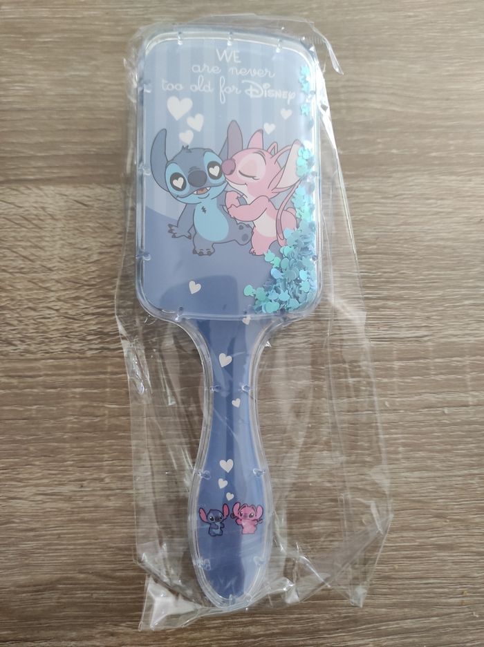 Brosse Stitch