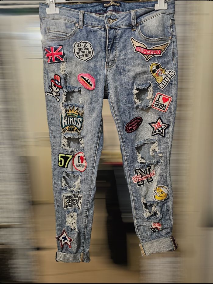 Jean boyfriend troué destroye