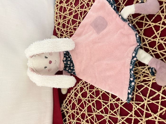 Doudou plat lapin SAUTHON Miss chipie Blanc et Rose 32 cm - photo numéro 4