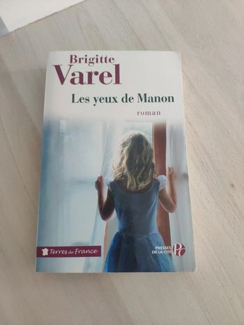 Livre grand format Les yeux de Manon Brigitte Varel