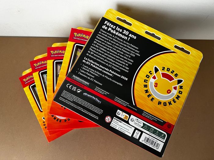 Coffret 30 ans Pokémon x5 - photo numéro 4