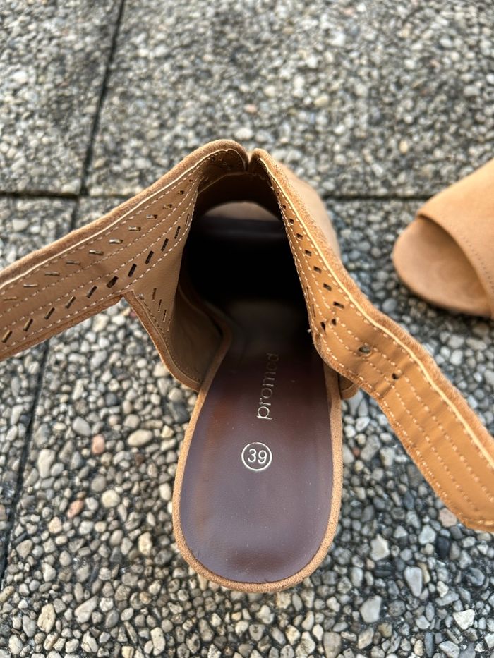 Chaussure à talon - photo numéro 2