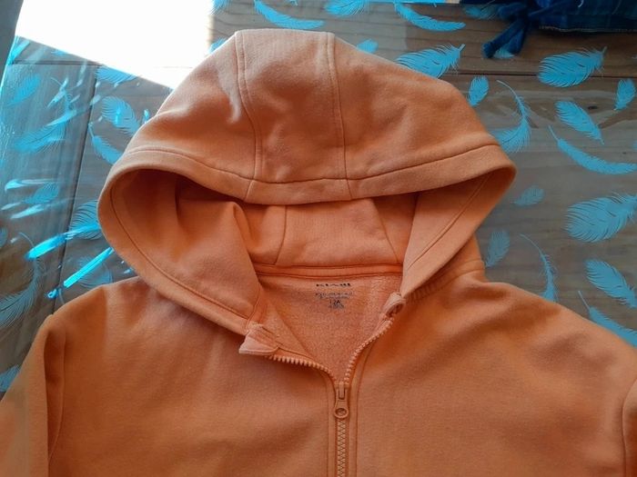 Veste/gilet zippée à capuche 12 ans - photo numéro 6