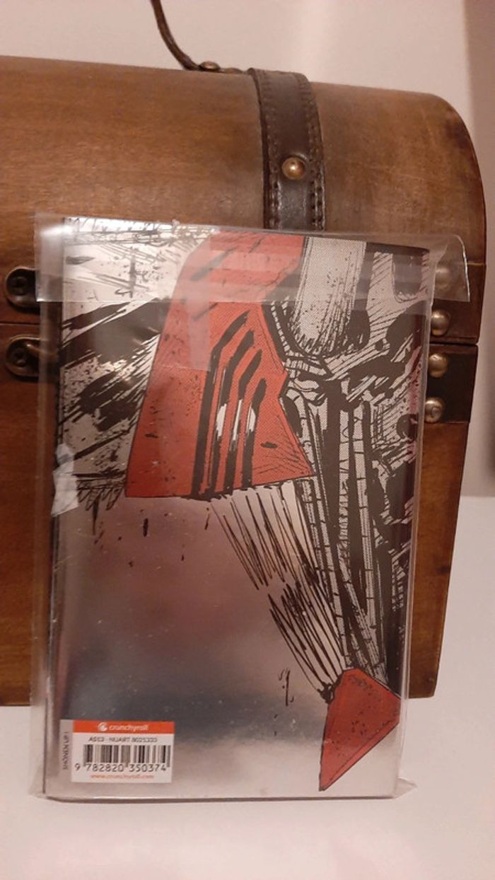 Manga Chainsaw Man tome 16 jaquette alternative exclusive brillante - photo numéro 2