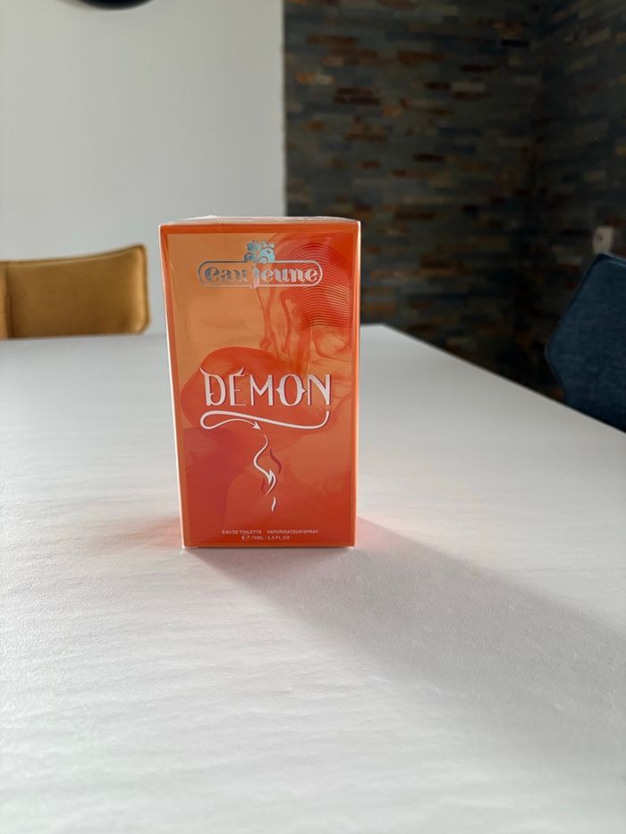 Parfum démon eau jeune - photo numéro 5