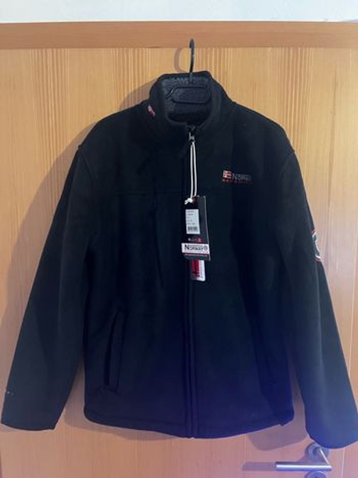 Veste polaire géographical norway Taille S - photo numéro 1