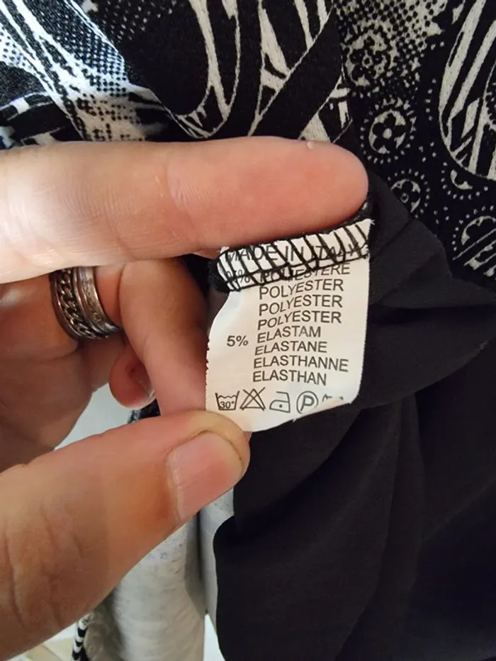 Robe manches 3/4 - photo numéro 3