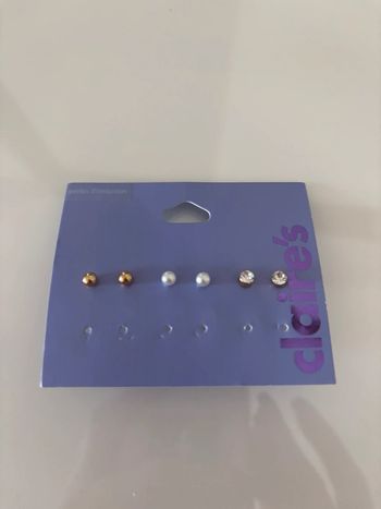 3 paires de boucles d’oreilles neuves Claire’s