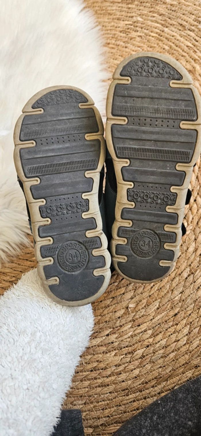Paire de sandales garçon taille 34 à scratch été - photo numéro 2