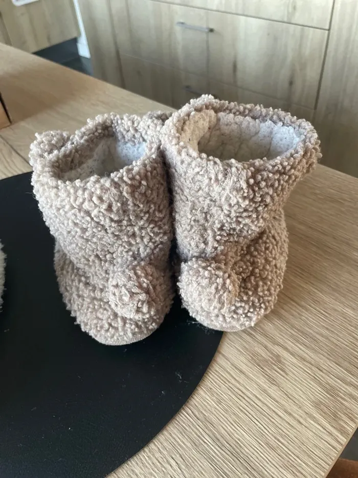 Chaussons enfant 32/33 - photo numéro 2