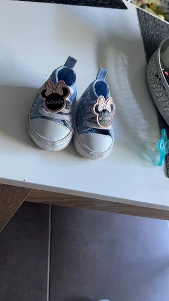 Chaussure bébé fille 0/3 mois disney