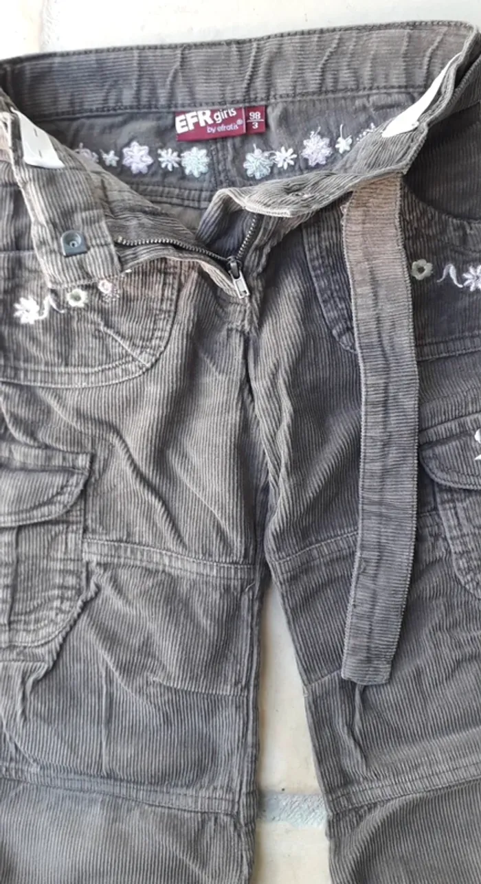Pantalon brodé - photo numéro 3