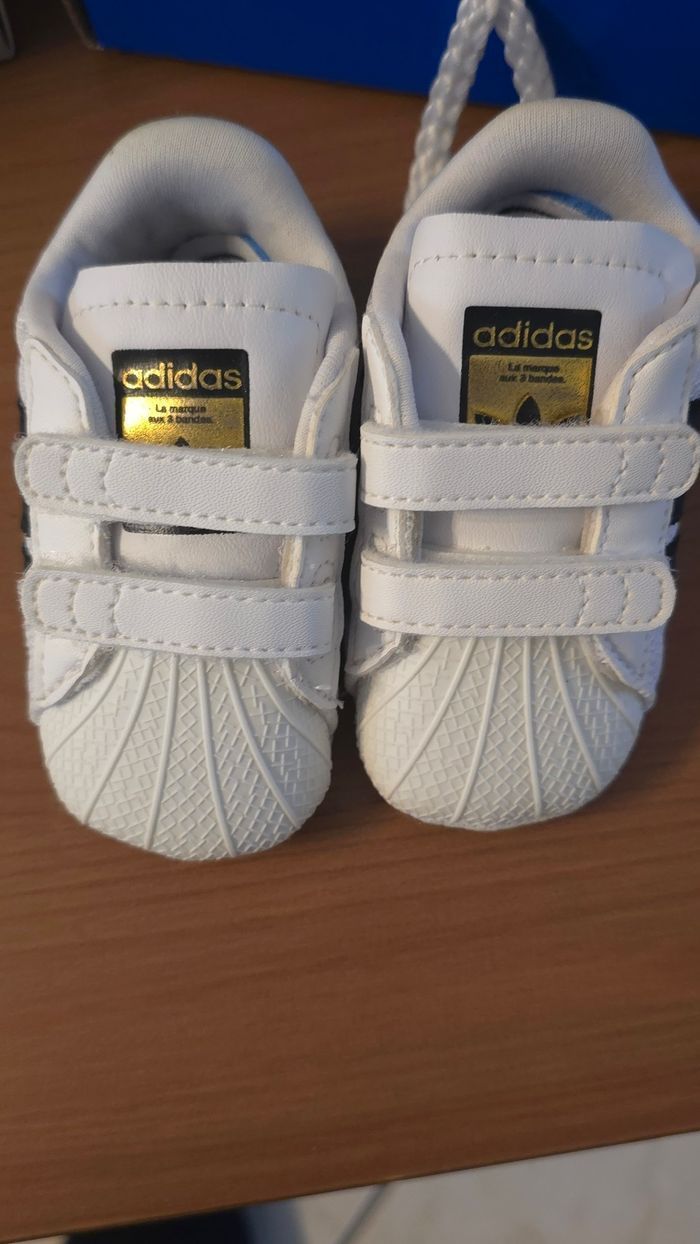 🥰🤩 superbes  lot Baskets adidas 17/19 et nike 17 unisex 🤩🥰 - photo numéro 5